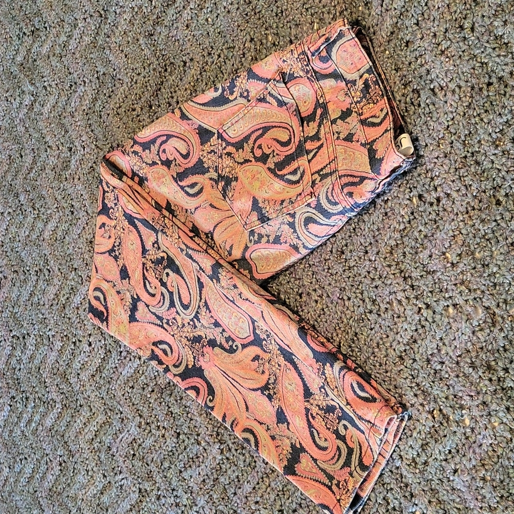 Pants - Picture 2 of 3
